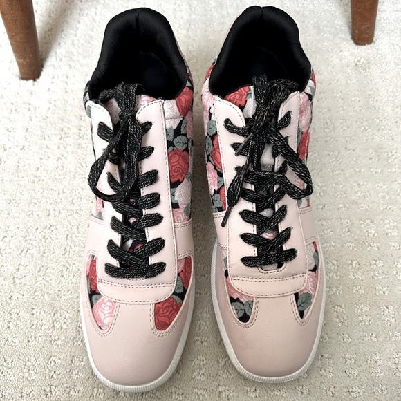 Woman’s True Craft TC Jens Wedge Floral Sneakers. Size 9 M - Picture 1 of 8